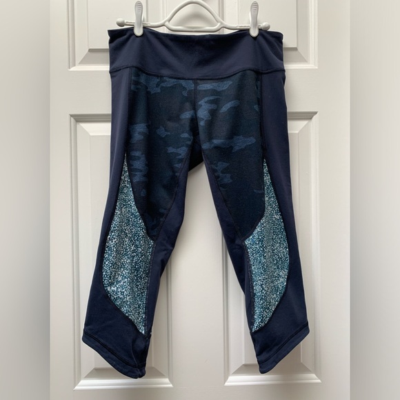 LULULEMON Navy cropped leggings - Picture 2 of 10